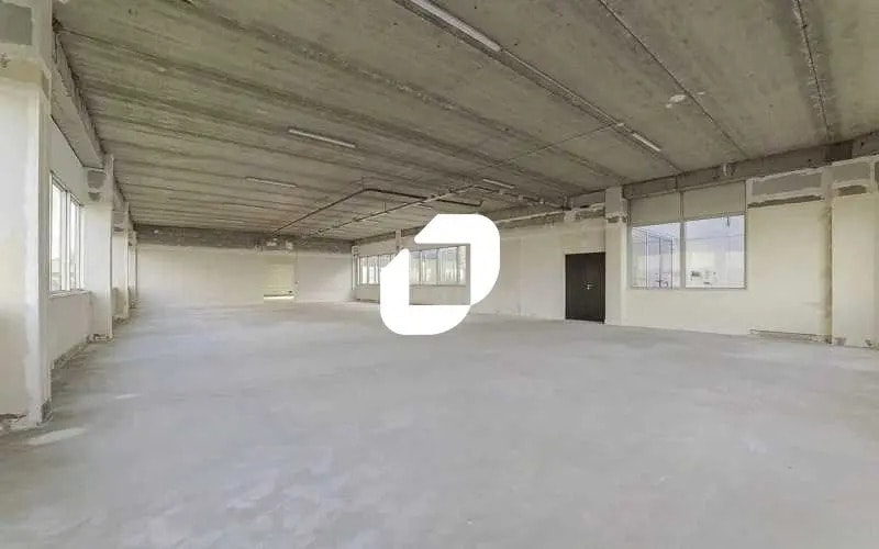 Flex in Les Ulis for lease - Building Photo - Image 3 of 10