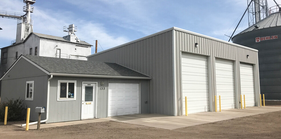 133 Oak Ave, Eaton, CO for lease - Building Photo - Image 1 of 2