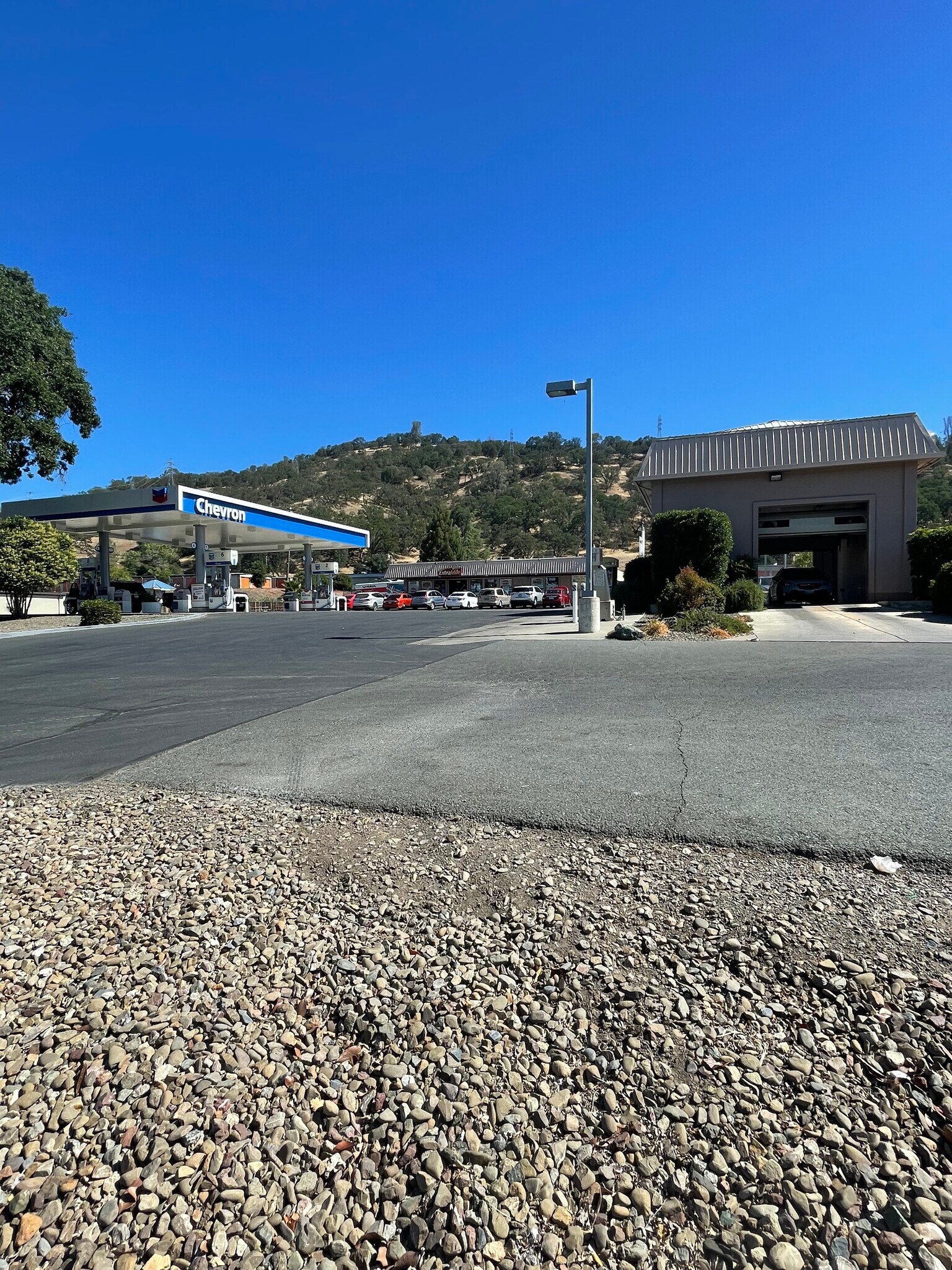 13430 E Highway 20, Clearlake Oaks, CA 95423 Food Gas Go Chevron