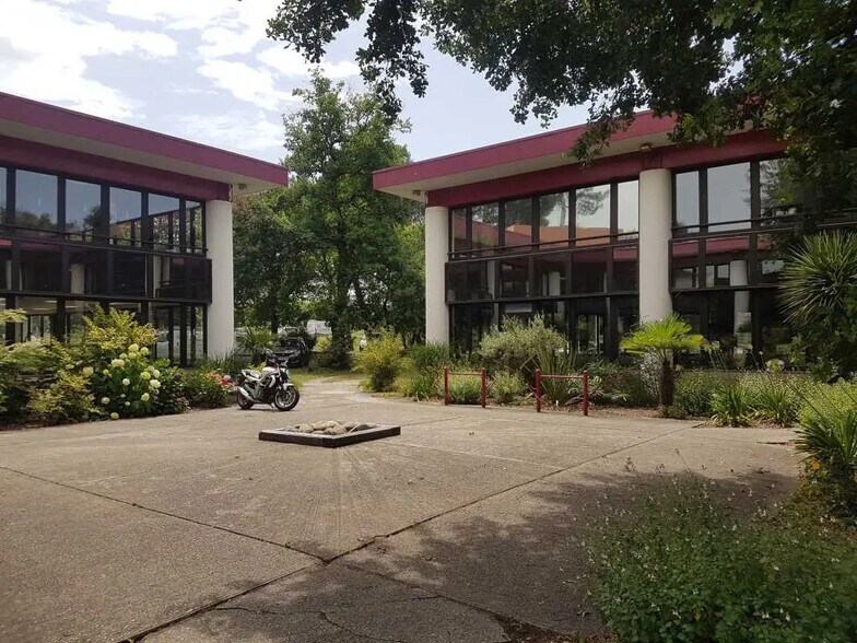 Avenue Ariane, Mérignac for lease - Building Photo - Image 1 of 9