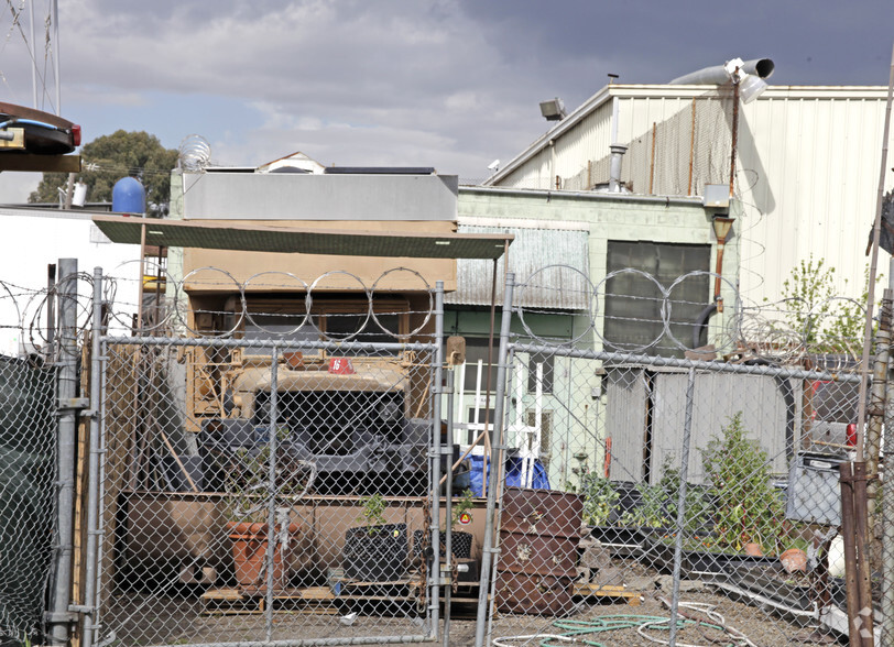 8310 Amelia St, Oakland, CA for sale - Primary Photo - Image 1 of 1