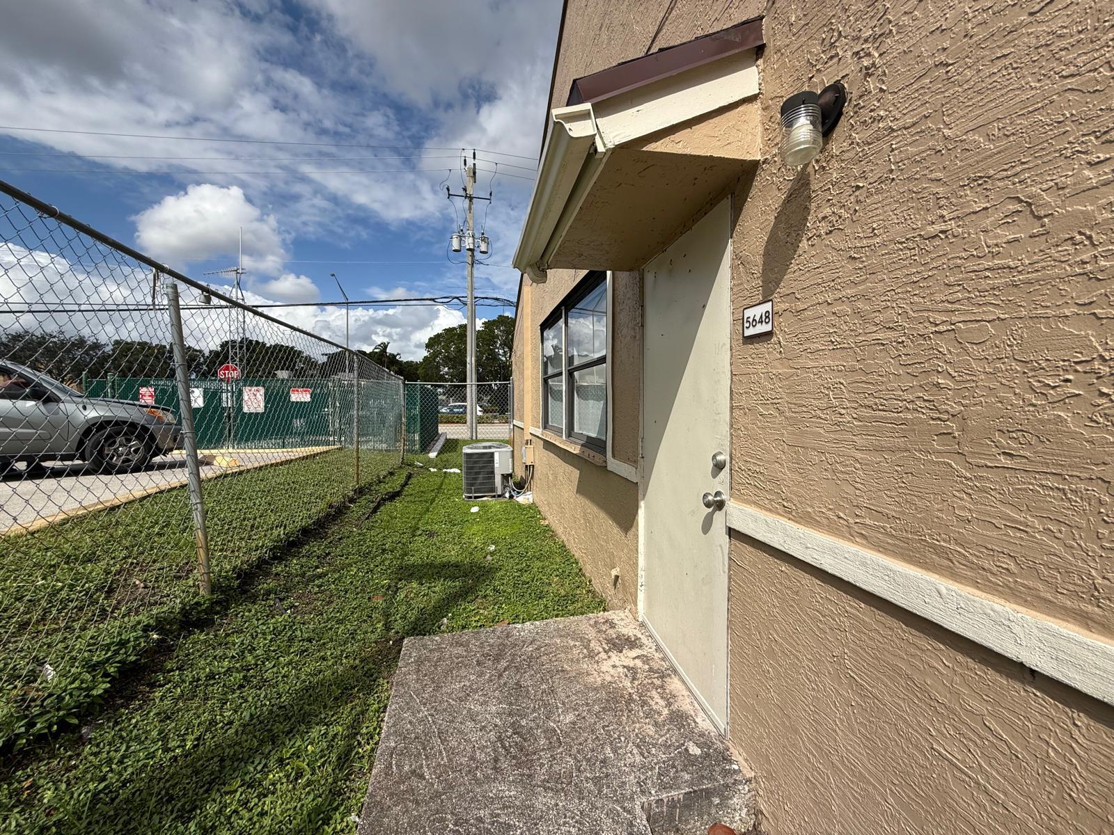 5640-5648 W Atlantic Blvd, Margate, FL for lease Building Photo- Image 1 of 5