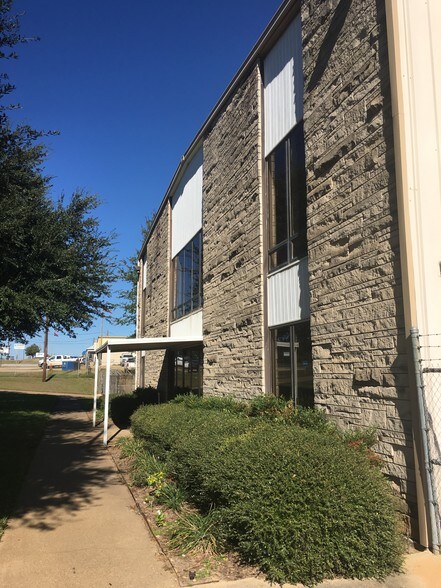 2306 N Highway 135, Kilgore, TX for sale - Building Photo - Image 1 of 1