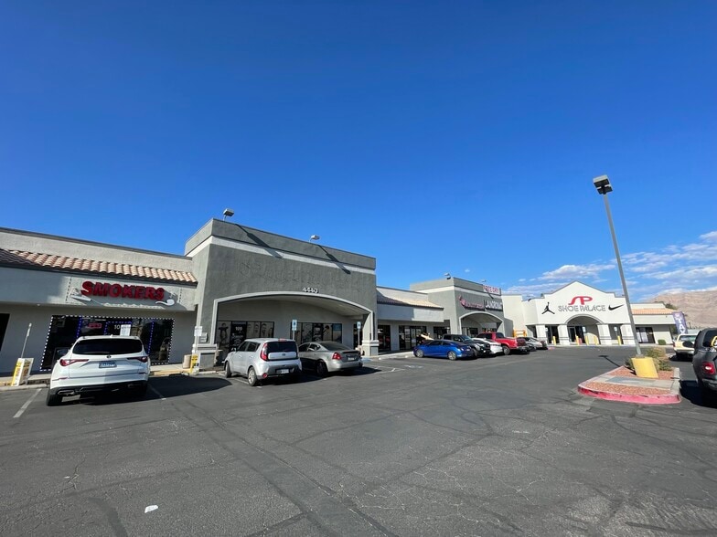 4440 E Washington Ave, Las Vegas, NV for lease - Building Photo - Image 3 of 39