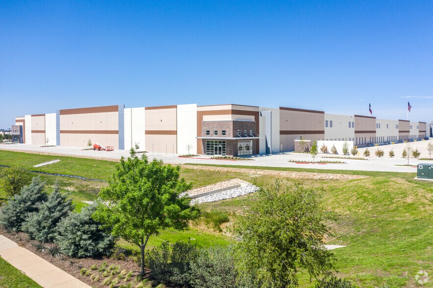 1131 W Bardin Rd, Arlington, TX 76017