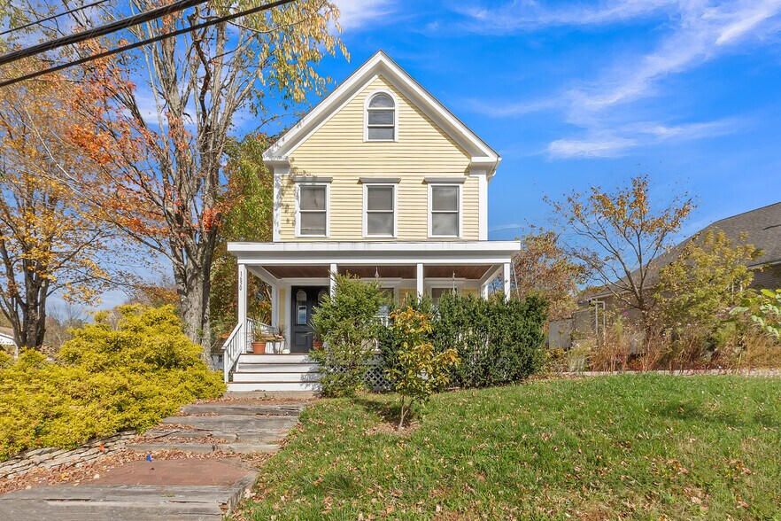 1650 Main St, Jefferson, MA for sale - Building Photo - Image 1 of 1