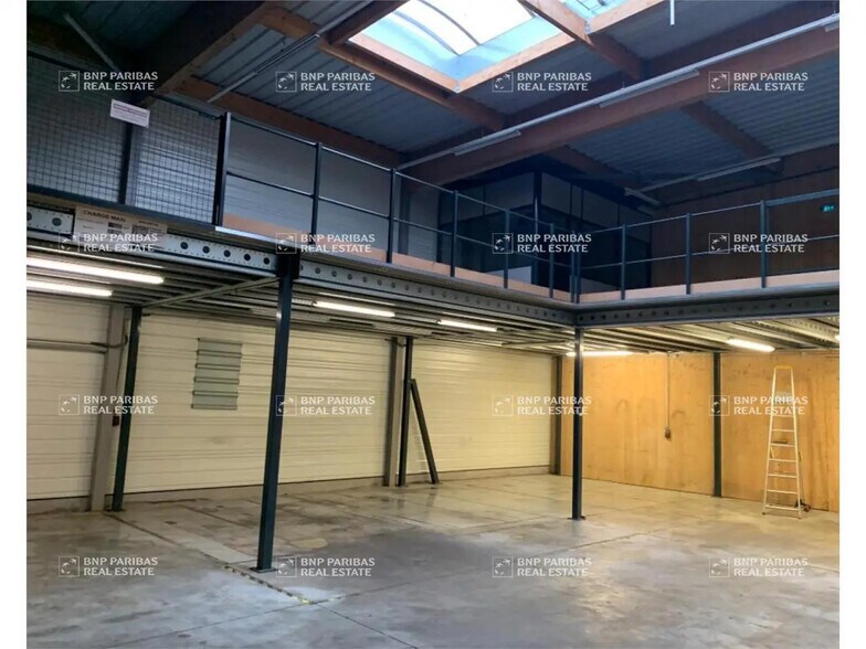 Flex in Wambrechies for lease - Interior Photo - Image 3 of 20