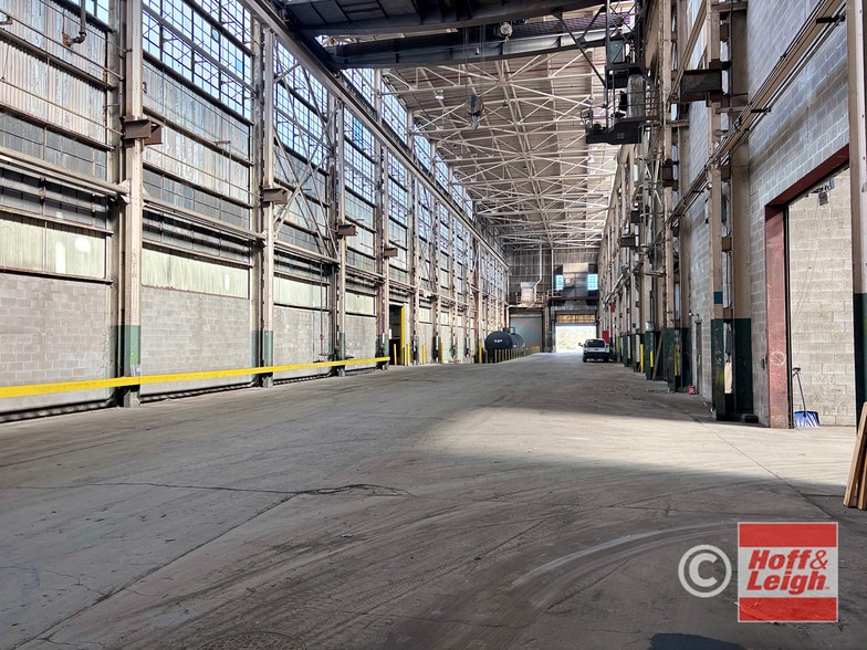 8500 Clinton Rd, Brooklyn, OH for lease - Building Photo - Image 3 of 6