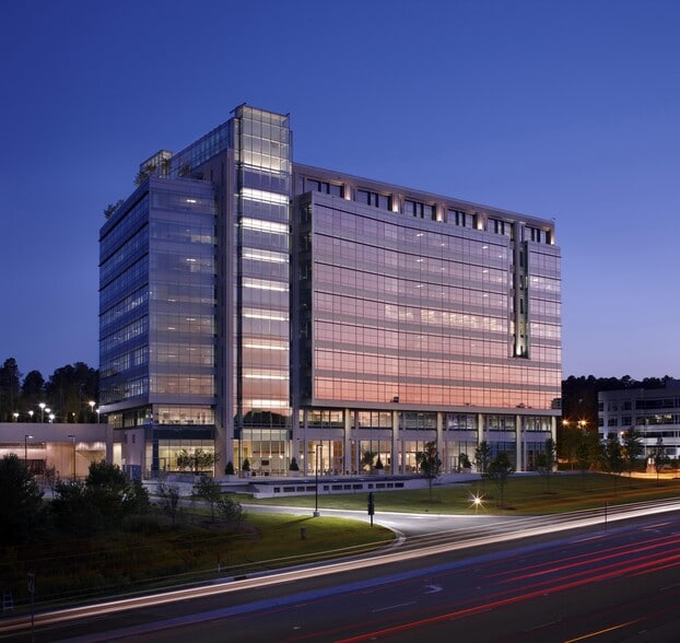 4820 Emperor Blvd, Durham, NC for lease - Building Photo - Image 1 of 9