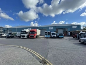 Shadowmoss Rd, Manchester for lease Building Photo- Image 2 of 5