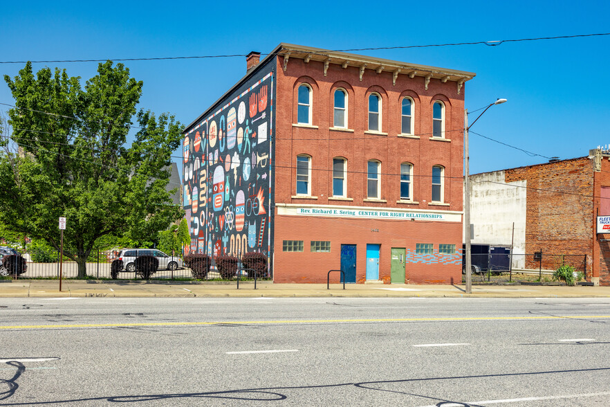 1468 W 25th St, Cleveland, OH for sale - Building Photo - Image 2 of 5