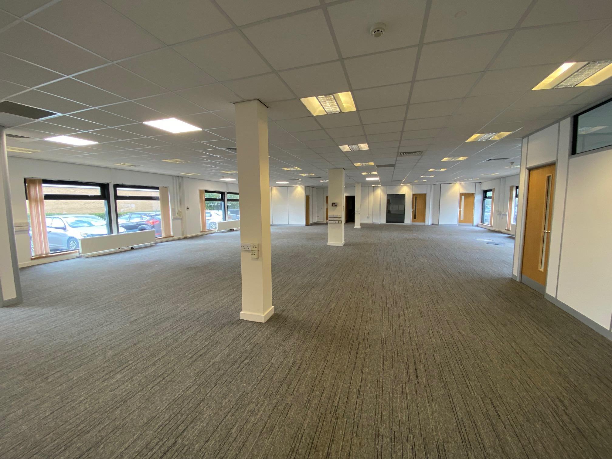 Pontygwindy Rd, Caerphilly for lease Interior Photo- Image 1 of 1