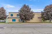 3020 Oakwood Blvd, Melvindale MI - Warehouse
