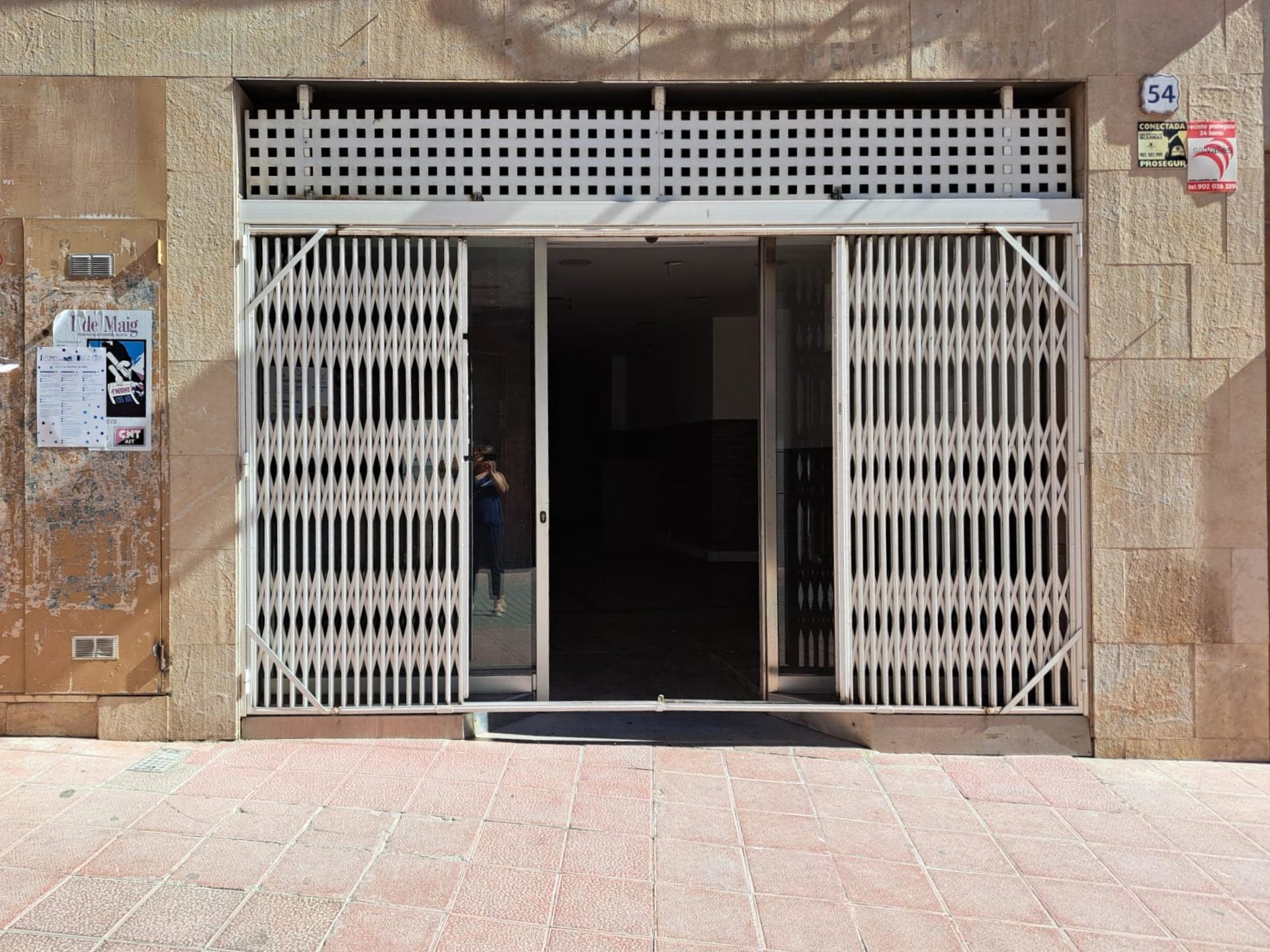 Retail in Martorell, Barcelona for lease Interior Photo- Image 1 of 8