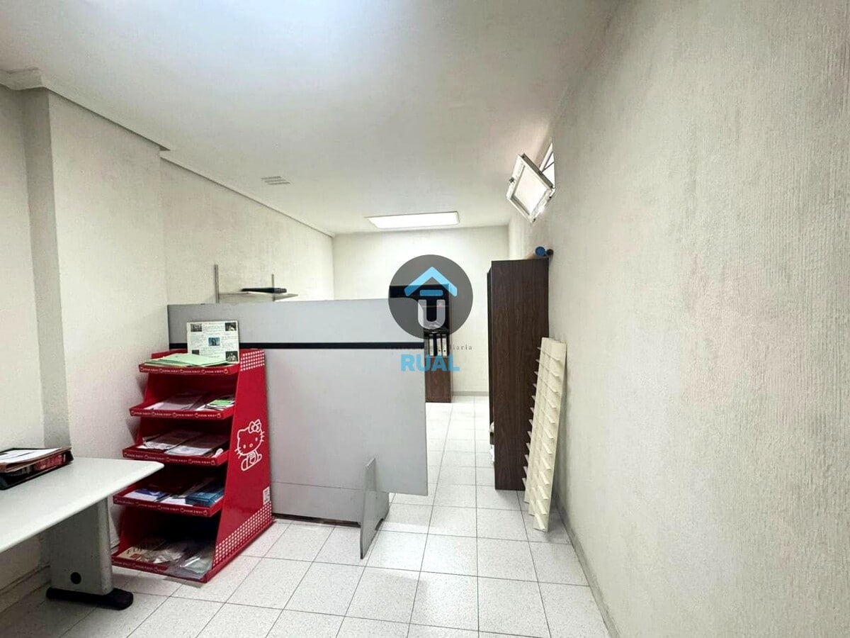 Talavera de la Reina, TOL 45600 - Unit 01 - - Interior Photo - Image 1 of 6