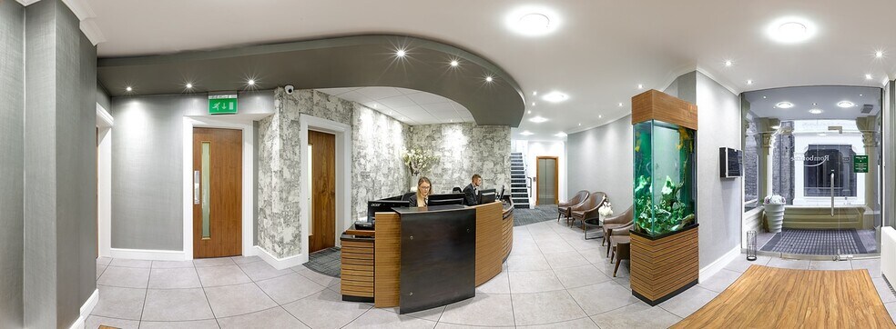28 Cathedral Rd, Cardiff for lease - Lobby - Image 2 of 2