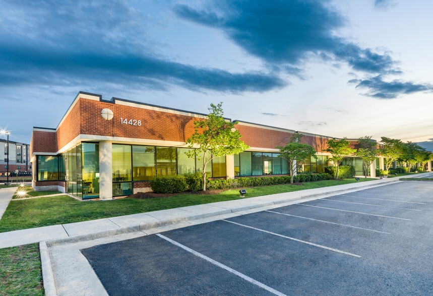 14428 Albemarle Point Pl, Chantilly, VA for lease - Building Photo - Image 2 of 15