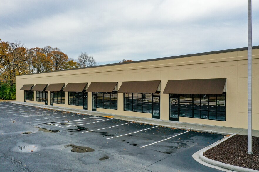 500-520 N Westhill Blvd, Appleton, WI for sale - Building Photo - Image 3 of 24