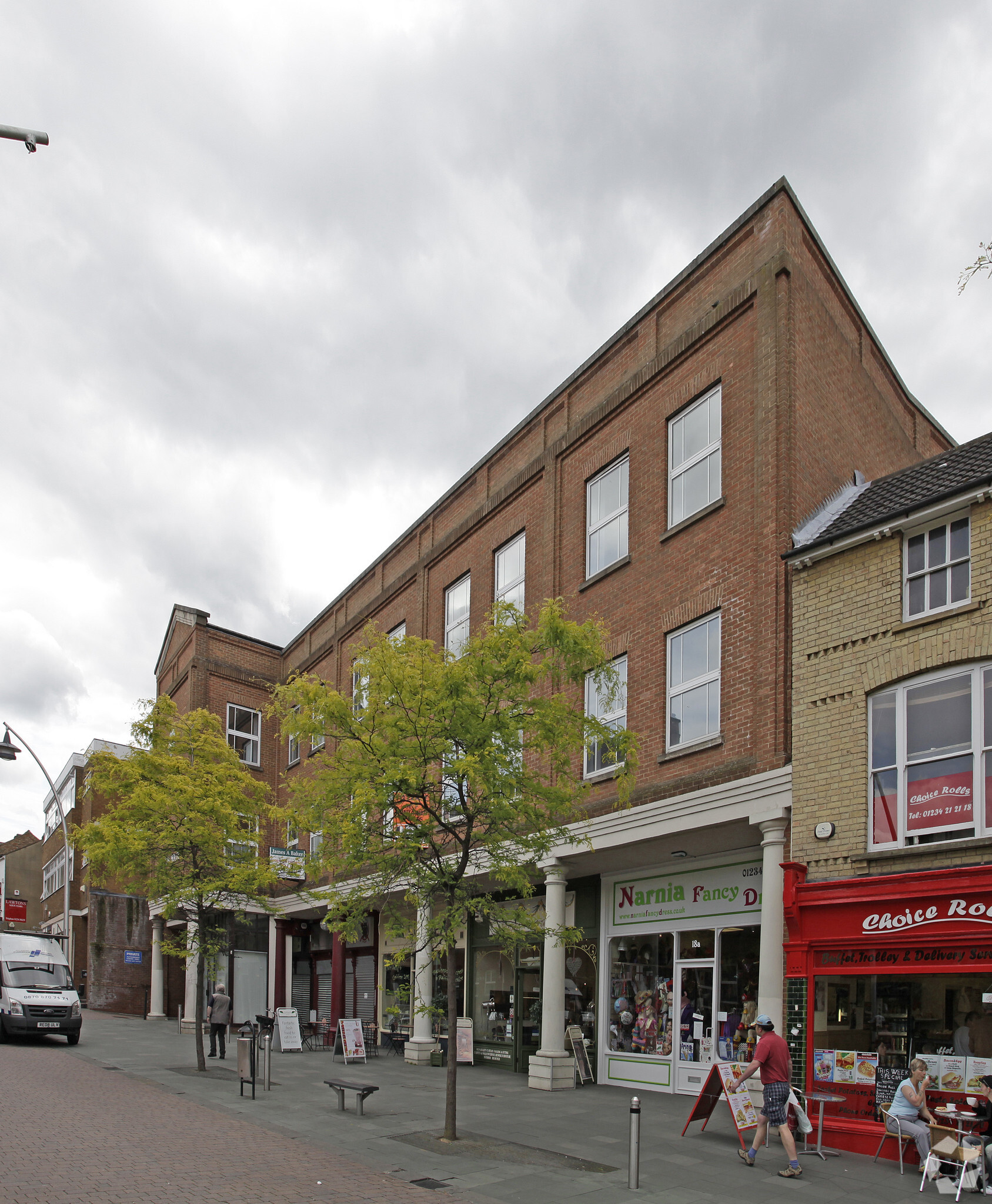 18 Lime St, Bedford for sale Primary Photo- Image 1 of 1