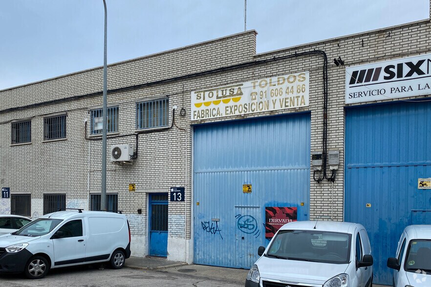 Calle Arquímedes, 13, Fuenlabrada, Madrid for sale - Building Photo - Image 1 of 1