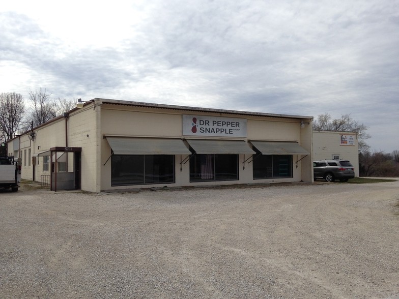 2808 E McCarty St, Jefferson City, MO for sale - Primary Photo - Image 1 of 1