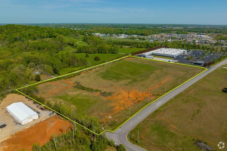 Sams St, Cookeville, TN for sale - Aerial - Image 2 of 17