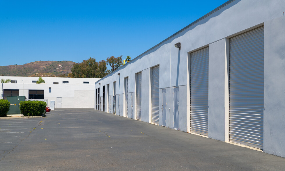 800 Los Vallecitos Blvd, San Marcos, CA for lease - Building Photo - Image 3 of 10