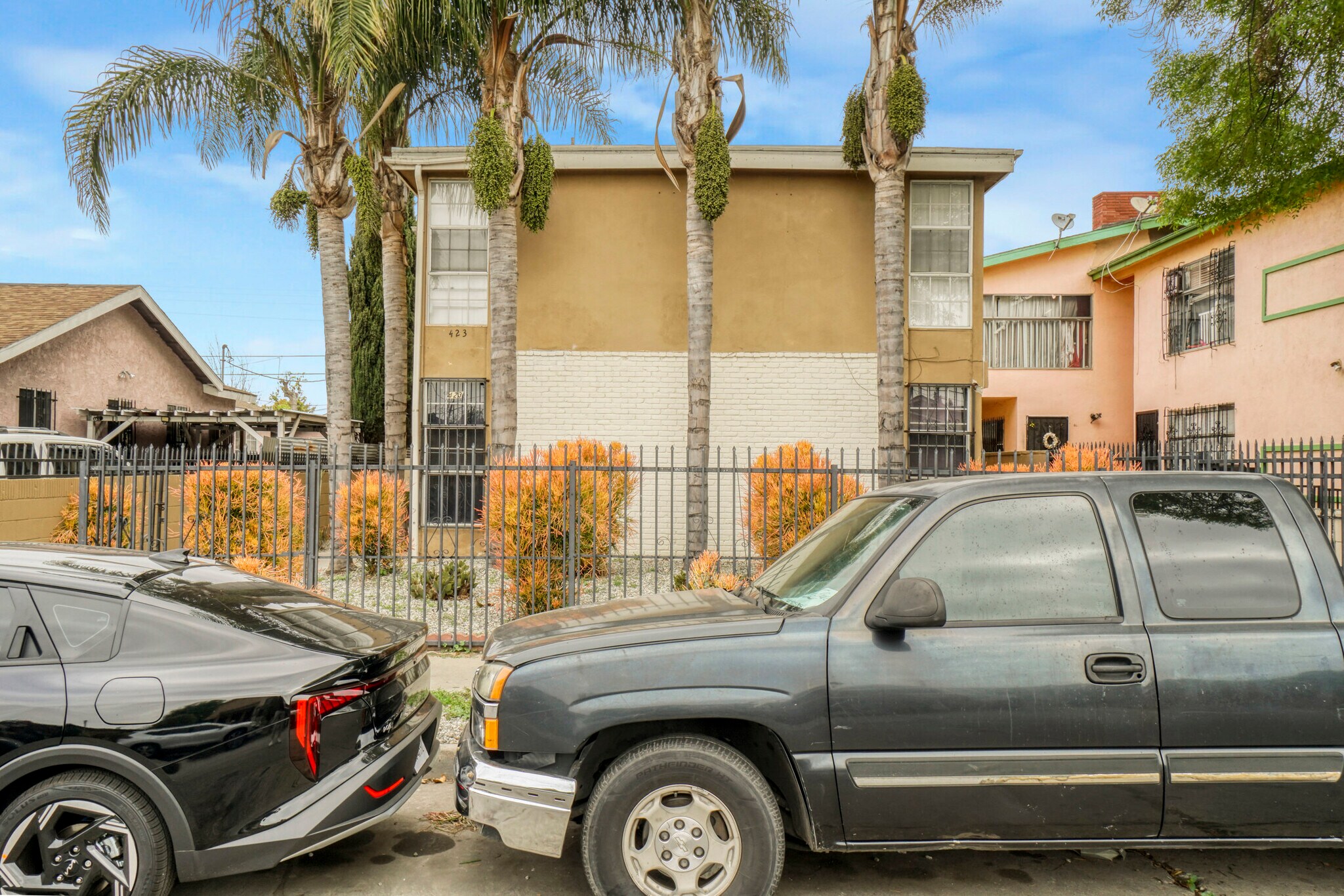 423 E 82nd St, Los Angeles, CA for sale Building Photo- Image 1 of 1