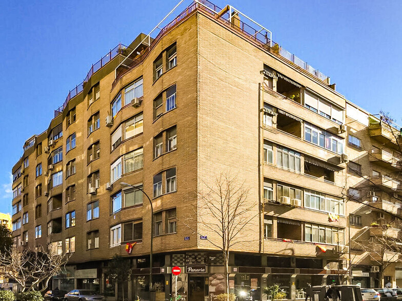 Calle Padilla, 88, Madrid, Madrid for sale - Primary Photo - Image 1 of 1