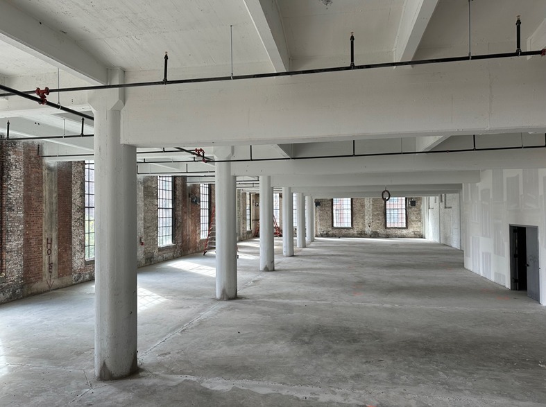 130 Bay St, Jersey City, NJ for lease - Interior Photo - Image 2 of 2