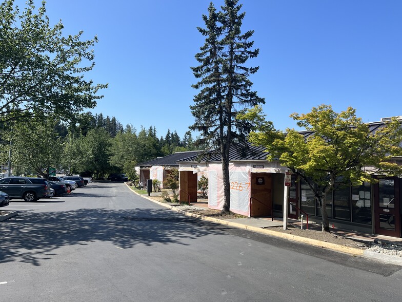 12509-12523 130th Ln NE, Kirkland, WA for lease - Building Photo - Image 1 of 4