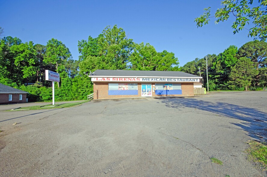 2902 Industrial Dr, Sanford, NC for sale - Building Photo - Image 3 of 14