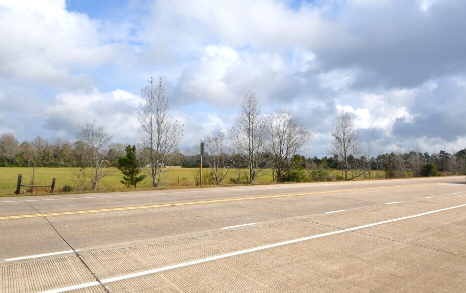 Hwy 105, Cleveland, TX for sale - Other - Image 1 of 1