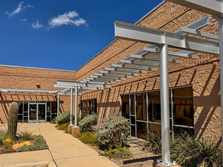 1320 Adabel Dr, El Paso, TX for lease - Building Photo - Image 2 of 29