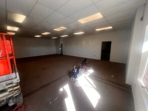 3115-3167 E Center Street Ext, Warsaw, IN for lease Building Photo- Image 2 of 4