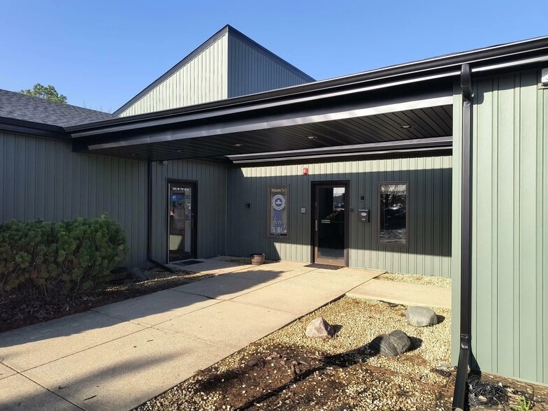 101-109 W 79th Ave, Merrillville, IN for lease - Building Photo - Image 2 of 10