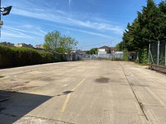 More details for Ickenham Rd, Ruislip - Land for Lease