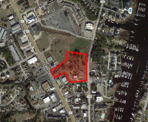 806 N Lake Park Blvd, Carolina Beach, NC 28428