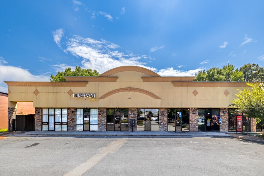 Laventure Square - NNN Property