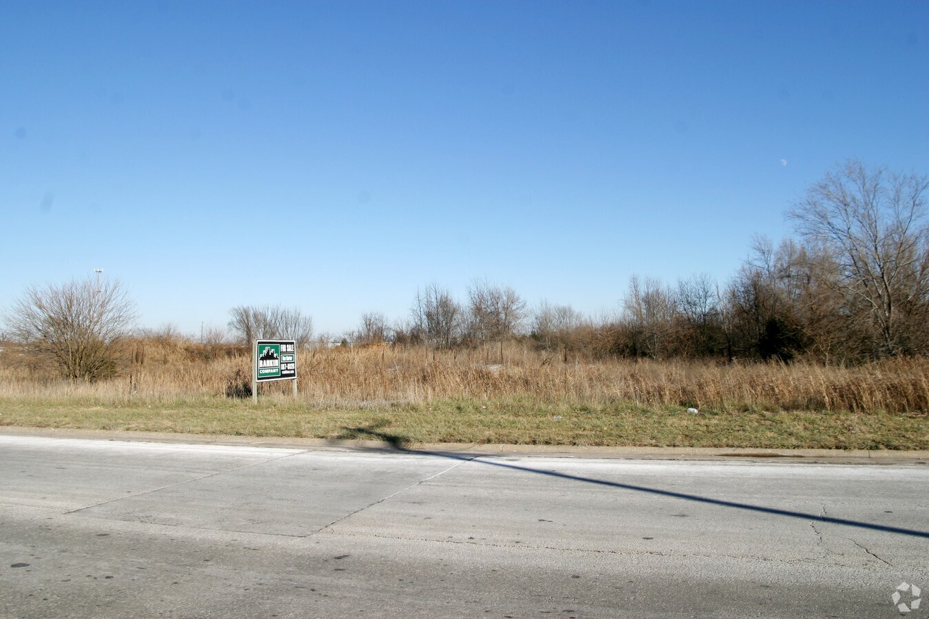 2700 N Eastgate Ave, Springfield, MO 65803