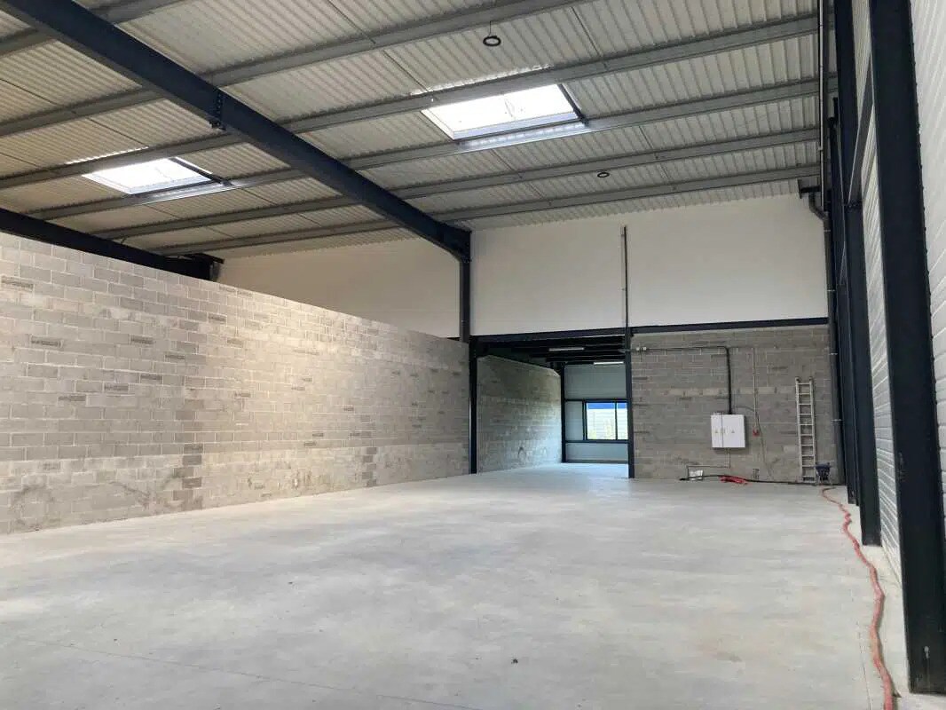 Flex in Villebon-sur-Yvette for sale Building Photo- Image 1 of 14