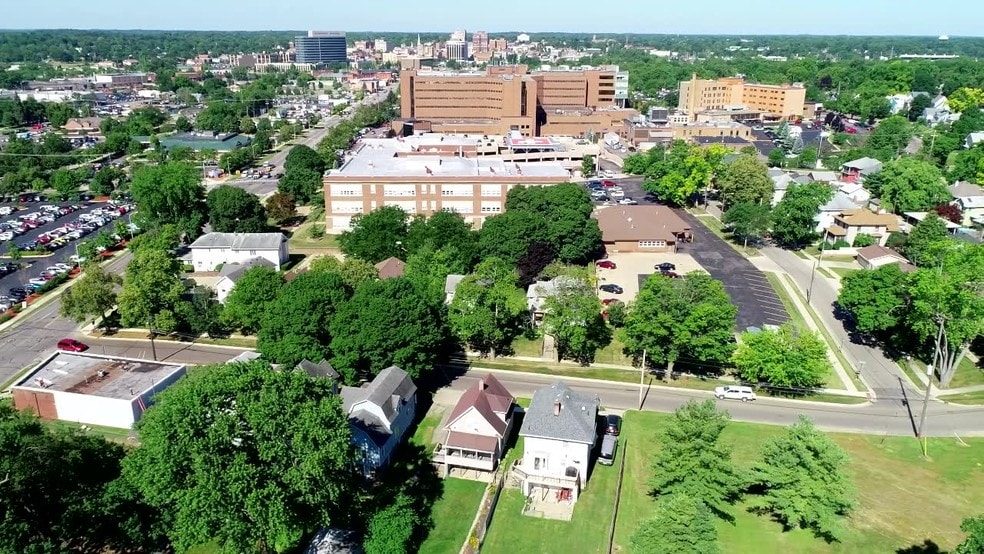 1210 E Michigan Ave, Jackson, MI for sale - Commercial Listing Video - Image 2 of 9