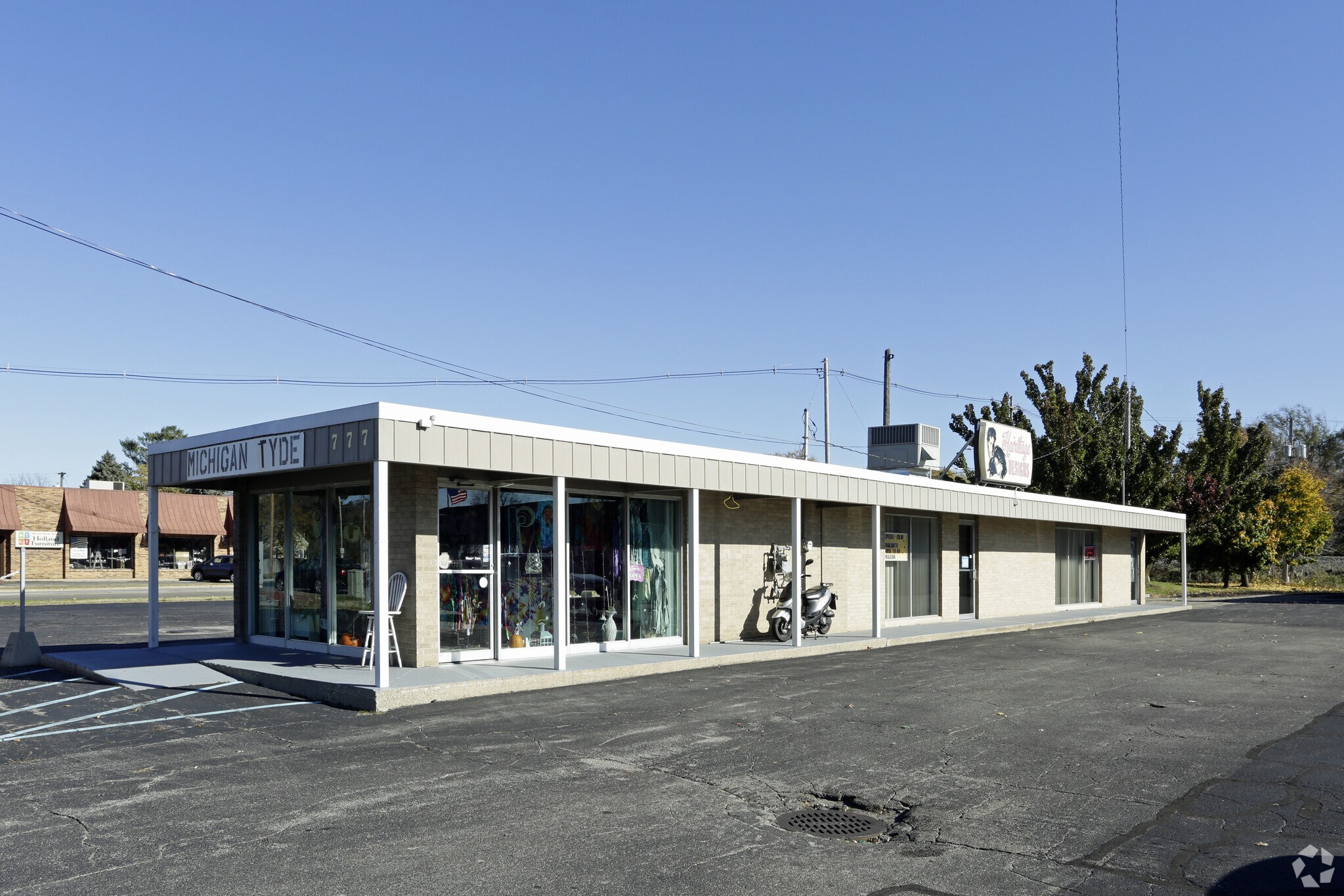 777 Lincoln Ave, Holland, MI for sale Primary Photo- Image 1 of 1