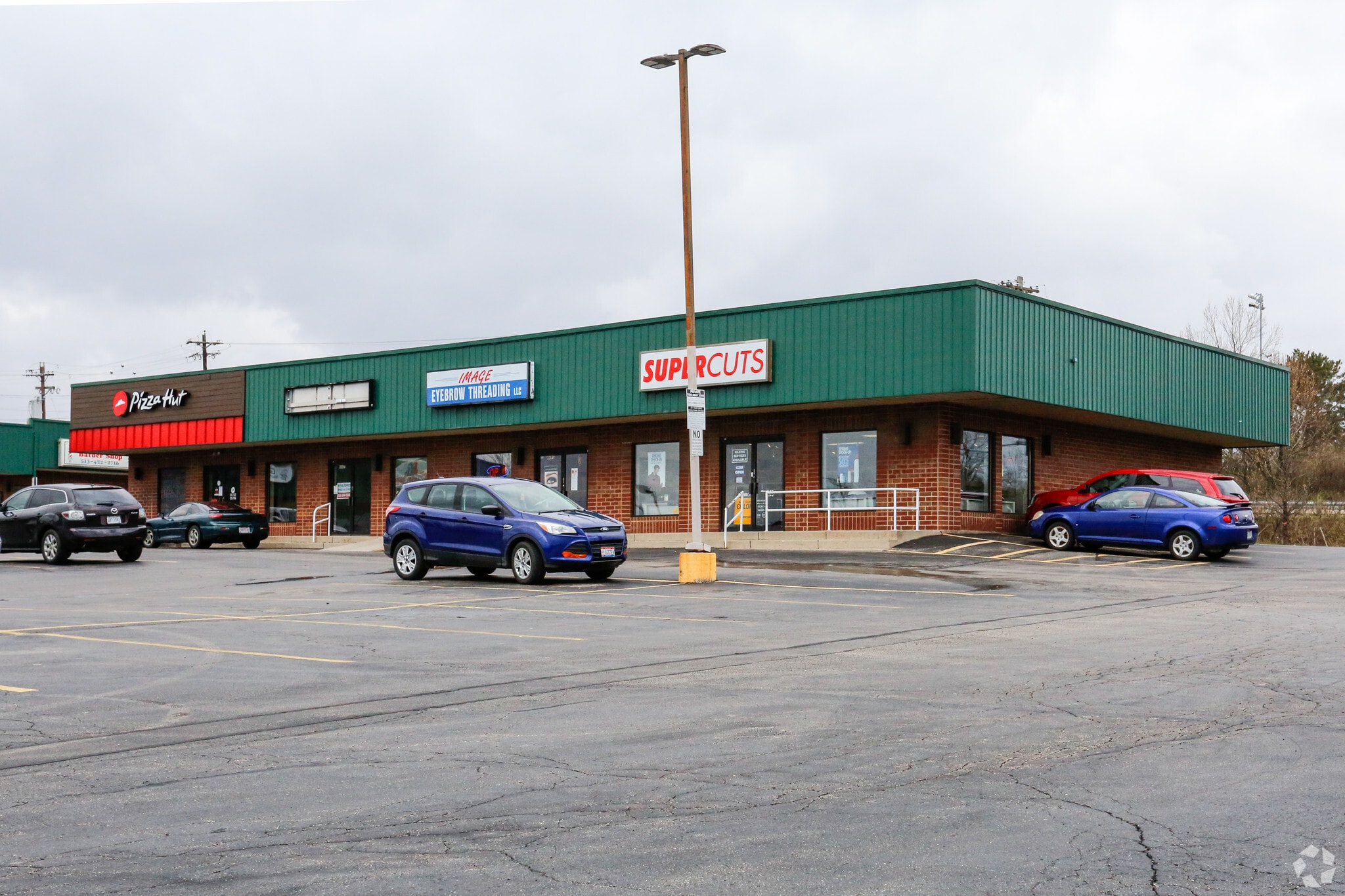 4485-4493 Marie Dr, Middletown, OH for sale Primary Photo- Image 1 of 6