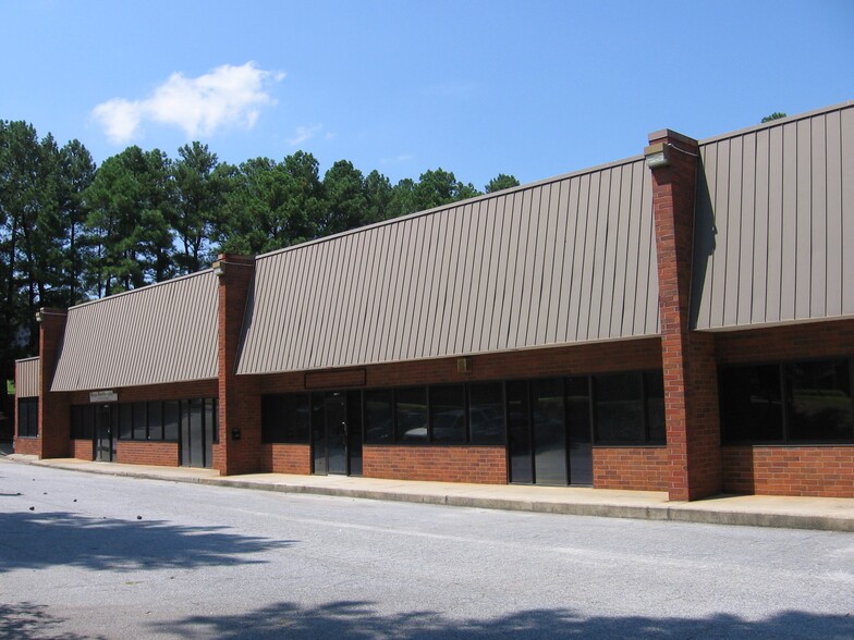 4661 Hammermill Rd, Tucker, GA for lease - Building Photo - Image 2 of 10