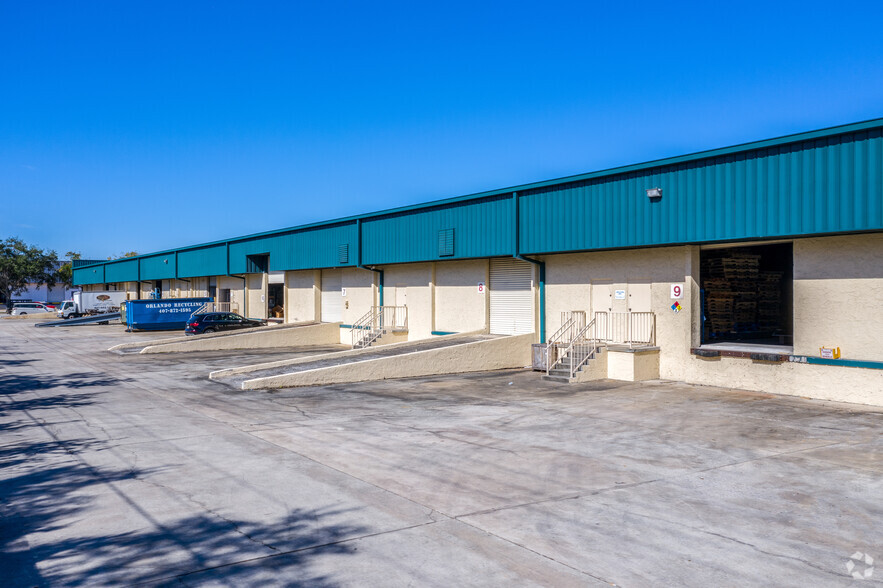 4520-4564 36th St, Orlando, FL for lease - Building Photo - Image 3 of 9