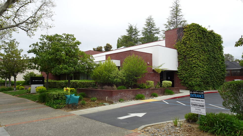 449 N Santa Cruz Ave, Los Gatos, CA for lease - Building Photo - Image 1 of 8