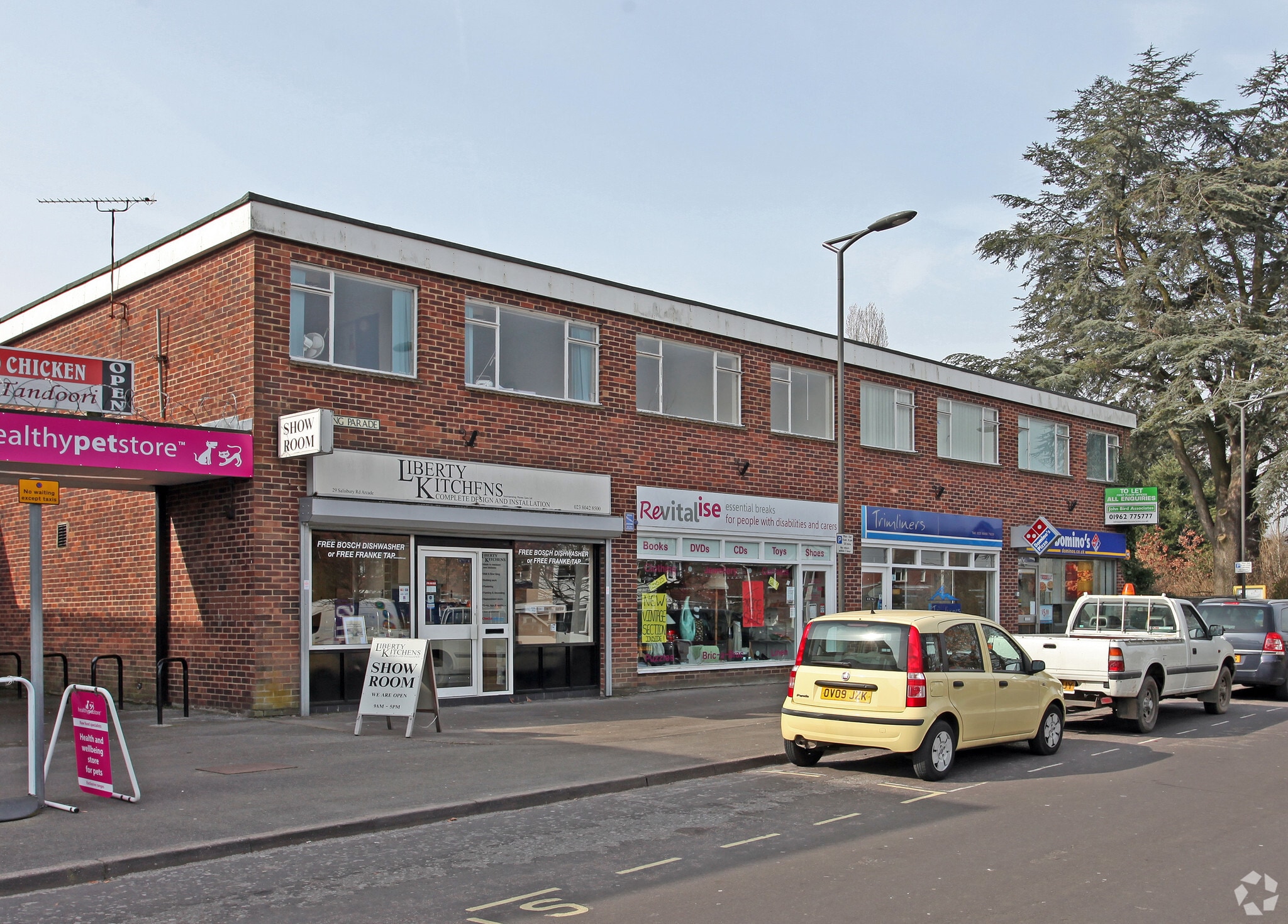 29-35B Salisbury Rd, Totton for sale Primary Photo- Image 1 of 1