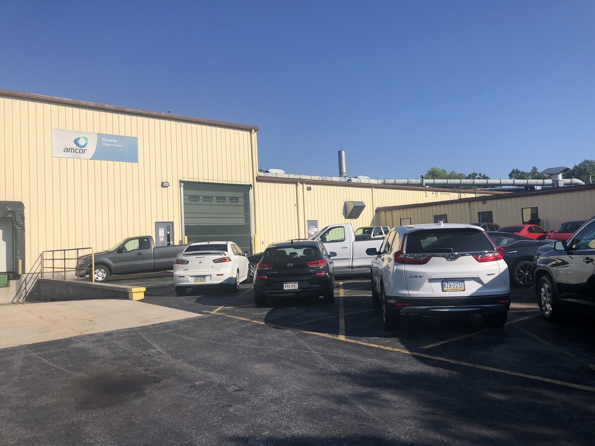 747 Bowman Ave, Hagerstown, MD 21740