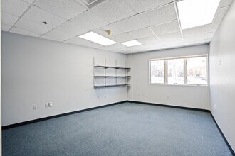 18 Sargent St, Gloucester, MA for lease Interior Photo- Image 2 of 3